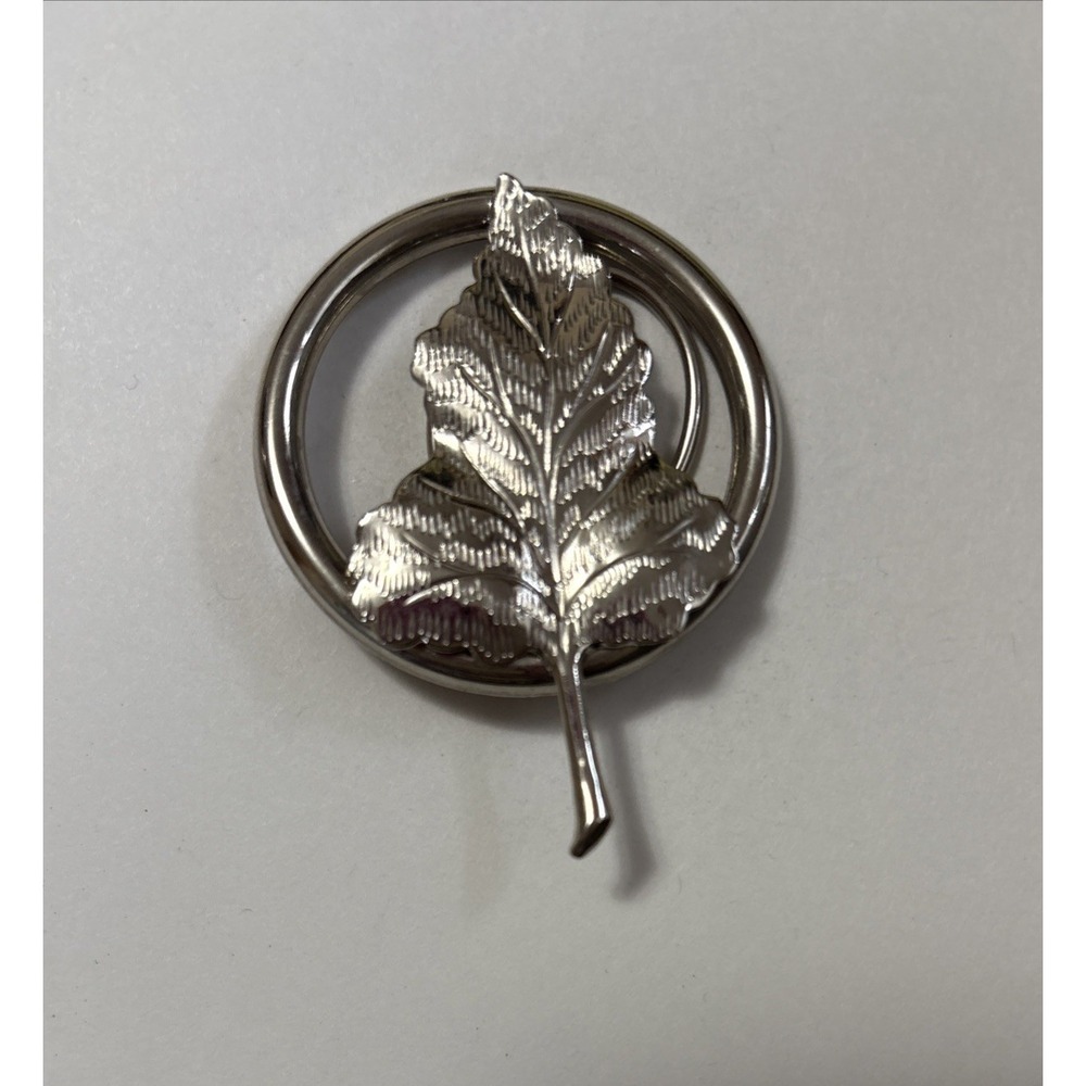Vtg Silver Tone Leaf Brooch Lapel Pin Scarf Ring Fall Autumn Nature Jewelry